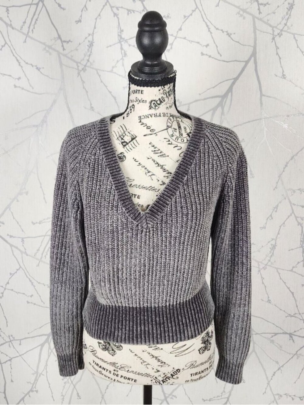 Urban Outfitters Gray Chenille Chunky Knit Cropped Sweater